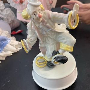Clown musical collectible
